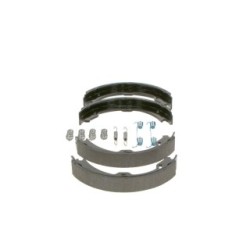 Jeu de mâchoires de frein à main BOSCH 0986487666 pour MERCEDES CLS, Classe E, SL BOSCH
