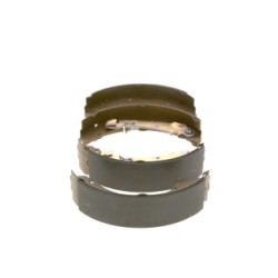 Jeu de mâchoires de frein à main BOSCH 0986487701 pour CITROËN, FIAT, PEUGEOT OE 4241L2 BOSCH