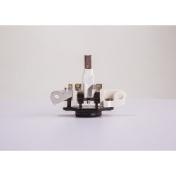 Régulateur d'alternateur BOSCH 1197311551 pour CITROËN, FIAT, LANCIA et plus encore... BOSCH