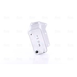 Engine Oil Cooler NISSENS 91282 OE Ref LR002337