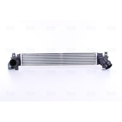 Intercooler NISSENS 961233 OE Ref 17517617604