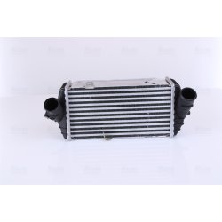 Intercooler NISSENS 96144 OE Ref 282712A650