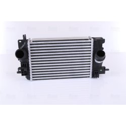 Intercooler NISSENS 96196 OE Ref 13283252