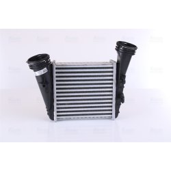 Intercooler NISSENS 96468 OE Ref 3B0.145.806