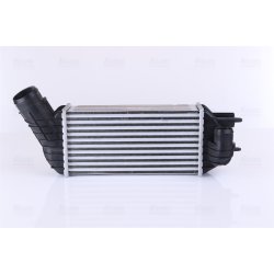 Intercooler NISSENS 96573 OE Ref 0384P8