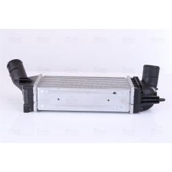 Intercooler NISSENS 96599 OE Ref E256086 NISSENS