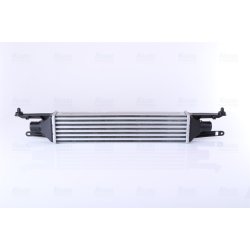 Intercooler NISSENS 96604 OE Ref 51837369