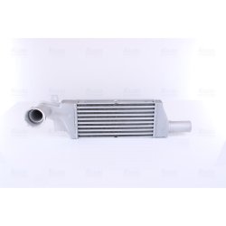 Intercooler NISSENS 96656 OE Ref 24466787