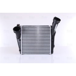 Intercooler NISSENS 96687 OE Ref 7L0.145.804 A