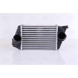 Intercooler NISSENS 96700 OE Ref 46745841