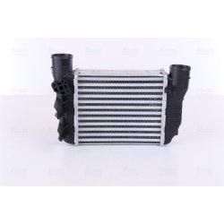 Intercooler NISSENS 96709 OE Ref 8E0.145.805N