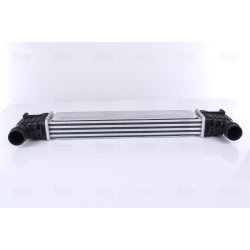 Intercooler NISSENS 96750 OE Ref 7M0.145.805