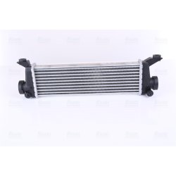 Intercooler NISSENS 96782 OE Ref A1685000000