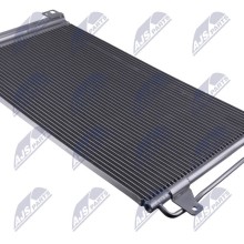 CONDENSEUR KLIMATYZACJI Pour VW MULTIVAN (7H, 7E) (03-) 1.9 TDI