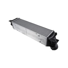 INTERCOOLEUR Pour BMW 1 E81, E82, E87, E88 04-, 3 E90, E91, E92