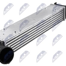 Intercooler NTY CNG-BM-007 OE Ref 17517789333