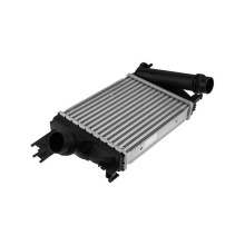 INTERCOOLEUR Pour RENAULT CAPTUR 13-, CLIO IV 13-, LOGAN II 12- NTY