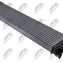 INTERCOOLEUR Pour VOLVO C30 (533)(06-12) 1.6D, C70 II NTY