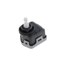 SILOWNIK REGULACJI POLOZENIA REFLEKTORA Pour AUDI A6 2001-