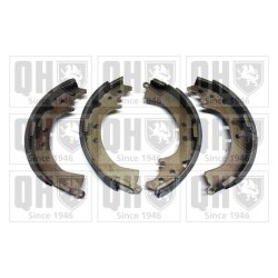 Brake Shoe Set QUINTON HAZELL BS826 OE Ref 5221070C10