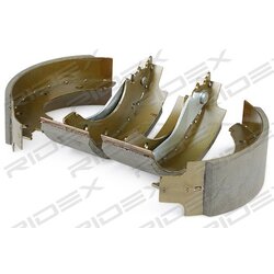 Jeu de mâchoires de frein 70B0162 pour IVECO, MERCEDES, PUCH, RAYTON FISSORE 1903299 RIDEX