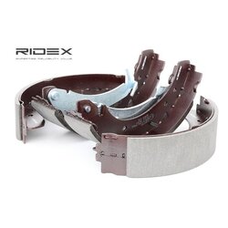 Brake Shoe Set RIDEX 70B0184 OE Ref 4241H5