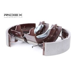 Brake Shoe Set RIDEX 70B0203 OE Ref 281 609 527 AX
