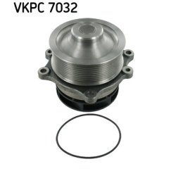 Water Pump VKPC7032 SKF VKPC 7032 OE Ref 5801931331 SKF