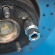 Wheel Stud Thread Restorer Kit 14 Piece (Brake Tool Accessories) Tools & Maintenance