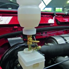 Vacuum Brake Bleeder Kit (Brake Bleeding Tools) Tools & Maintenance