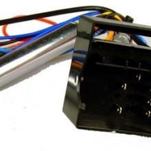 ISO VW Seat & Skoda Various Models Aerial Adaptor Quadlock (2001) (ISO Adaptor Lead)