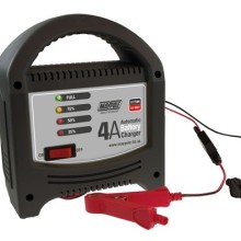 LED Automatic Battery Charger (Battery Chargers)