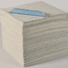 Oil Only Absorbent Poly Backed Pads 41cm x 46cm Pack of 100 (Oil Spills) Tools & Maintenance