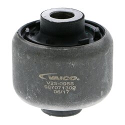 Control Trailing Arm Mount VAICO V25-0958 OE Ref 1 253 734