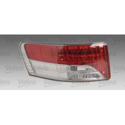 Tail Light Assembly VALEO 043963 OE Ref 81551-05260