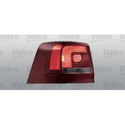 Tail Light Assembly VALEO 044462 OE Ref 7N0945096D