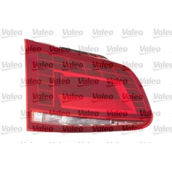 Tail Light Assembly VALEO 044608 OE Ref 7P6945307