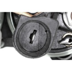 Démarreur VEMO V10-12-50004 pour AUDI, PORSCHE OE 59911021DX VEMO