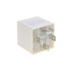 Fuel Pump Relay VEMO V15-71-0017 OE Ref 165 906 381