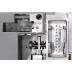 Commutateur de colonne de direction VEMO V46-80-0038 pour RENAULT OE 8201590631 VEMO