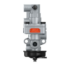 Trailer Control Valve WABCO 4700152650 OE Ref 820163410 WABCO